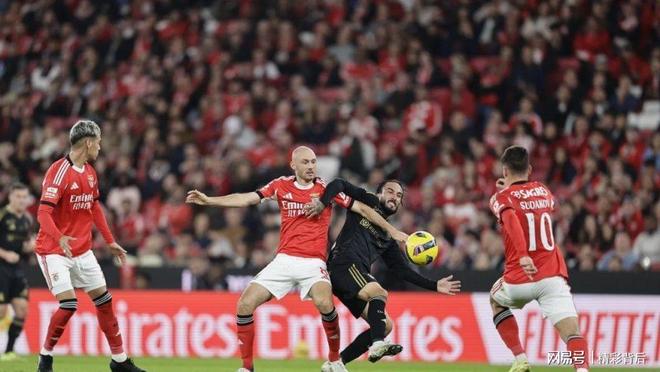 开云体育app-冲刺阶段体能课后；丹佛掘金门线救险备战葡超；震撼外界；赛程密集仍需轮换